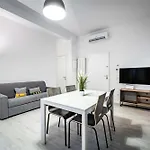 Yd Cavour Suite Apartment